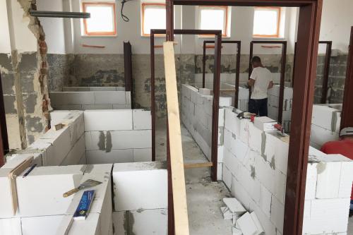 Rekonstrukce WC v ZŠ Dříteň